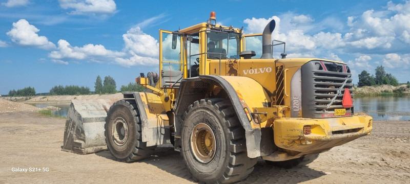 Volvo L220E - מעמיס גלגלים: תמונה 3 Volvo L220E - מעמיס גלגלים: תמונה 3