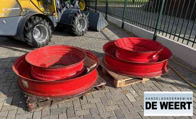 Fendt velgen 50" - גלגלים וצמיגים עבור מכונה חקלאית: תמונה 1 Fendt velgen 50" - גלגלים וצמיגים עבור מכונה חקלאית: תמונה 1