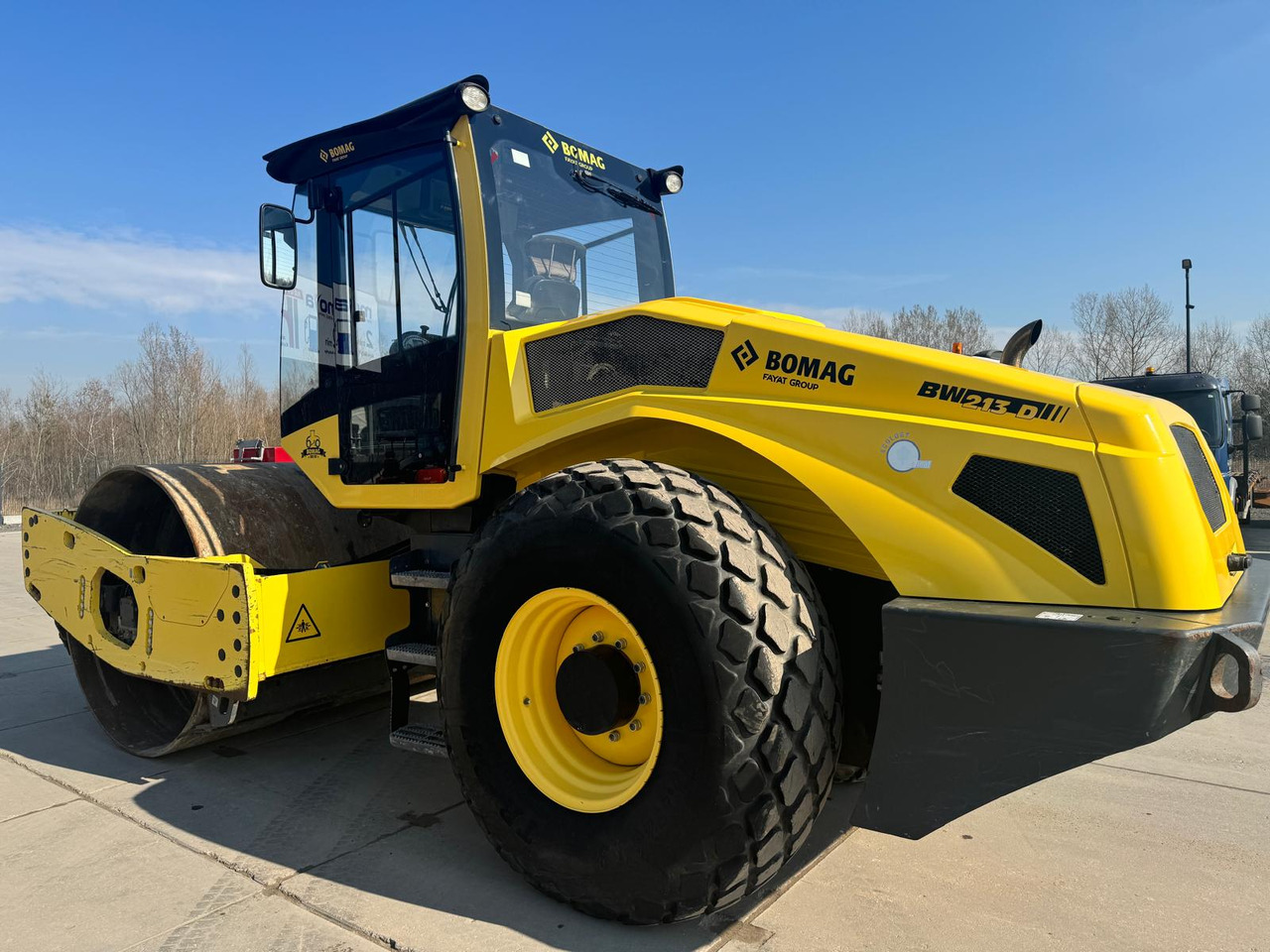 Bomag BW 213-D5 2017 - רולר: תמונה 2 Bomag BW 213-D5 2017 - רולר: תמונה 2