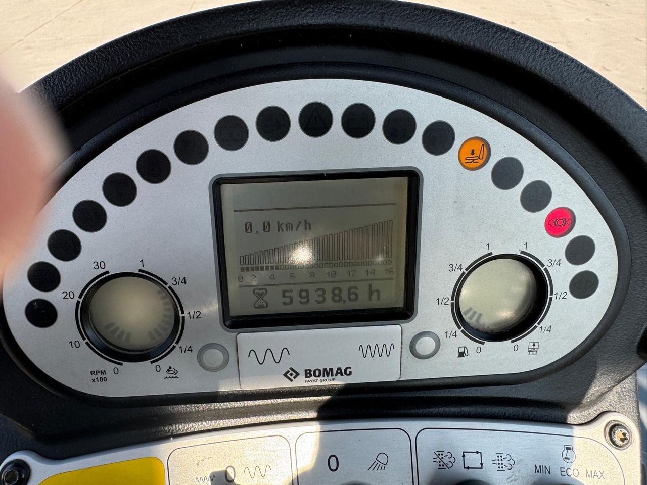 מדחס Bomag BW 213-D5 2017: תמונה 9