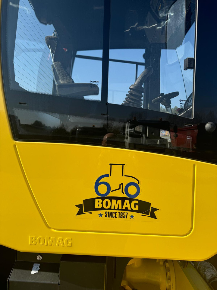 מדחס Bomag BW 213-D5 2017: תמונה 14
