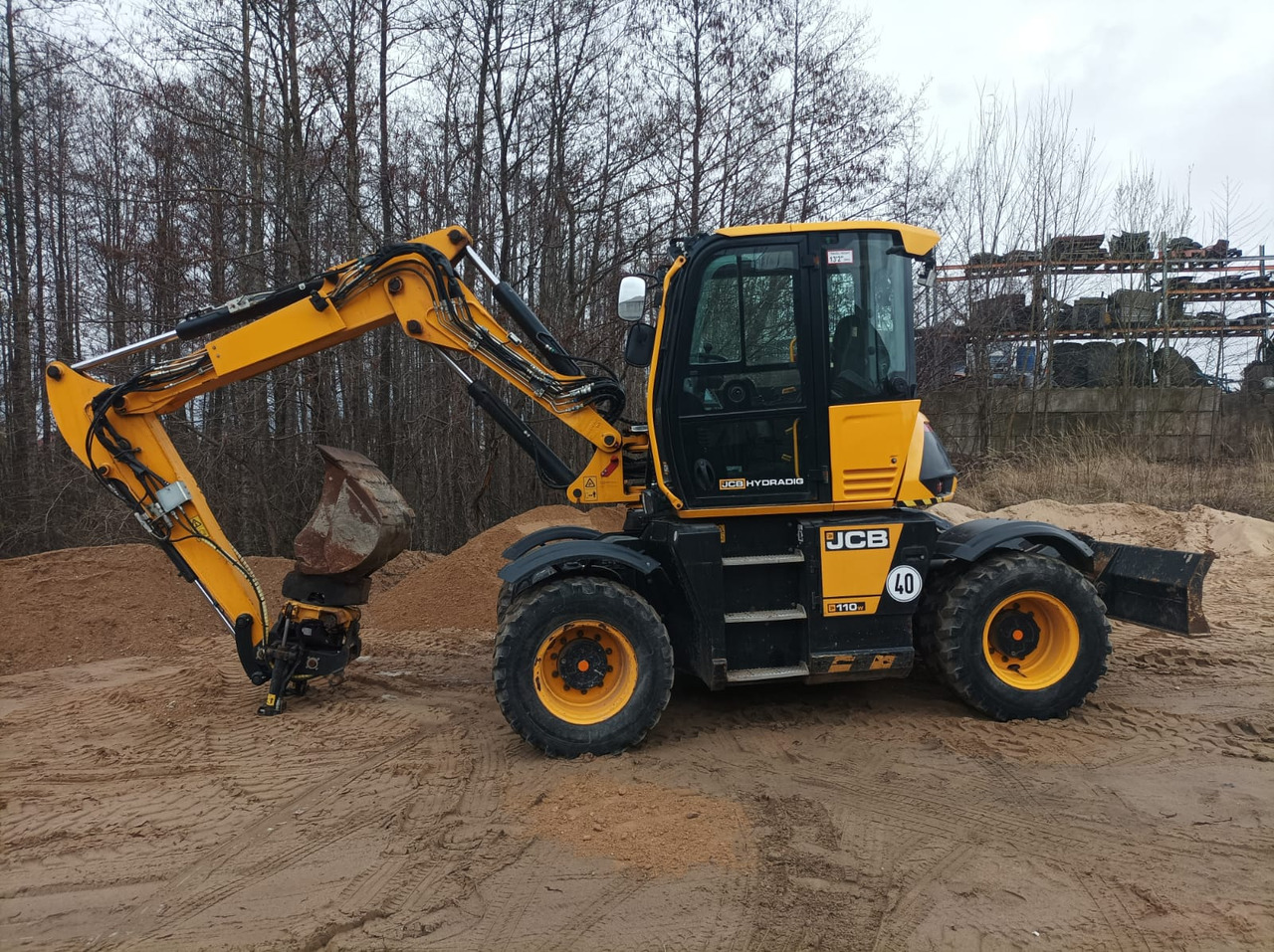 JCB HD110WT T4F - מיני מחפר: תמונה 2 JCB HD110WT T4F - מיני מחפר: תמונה 2