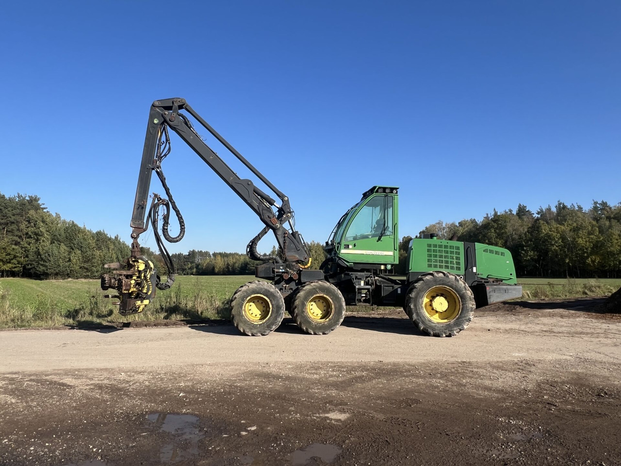 John Deere Harwester - מקצרת יערות: תמונה 2 John Deere Harwester - מקצרת יערות: תמונה 2