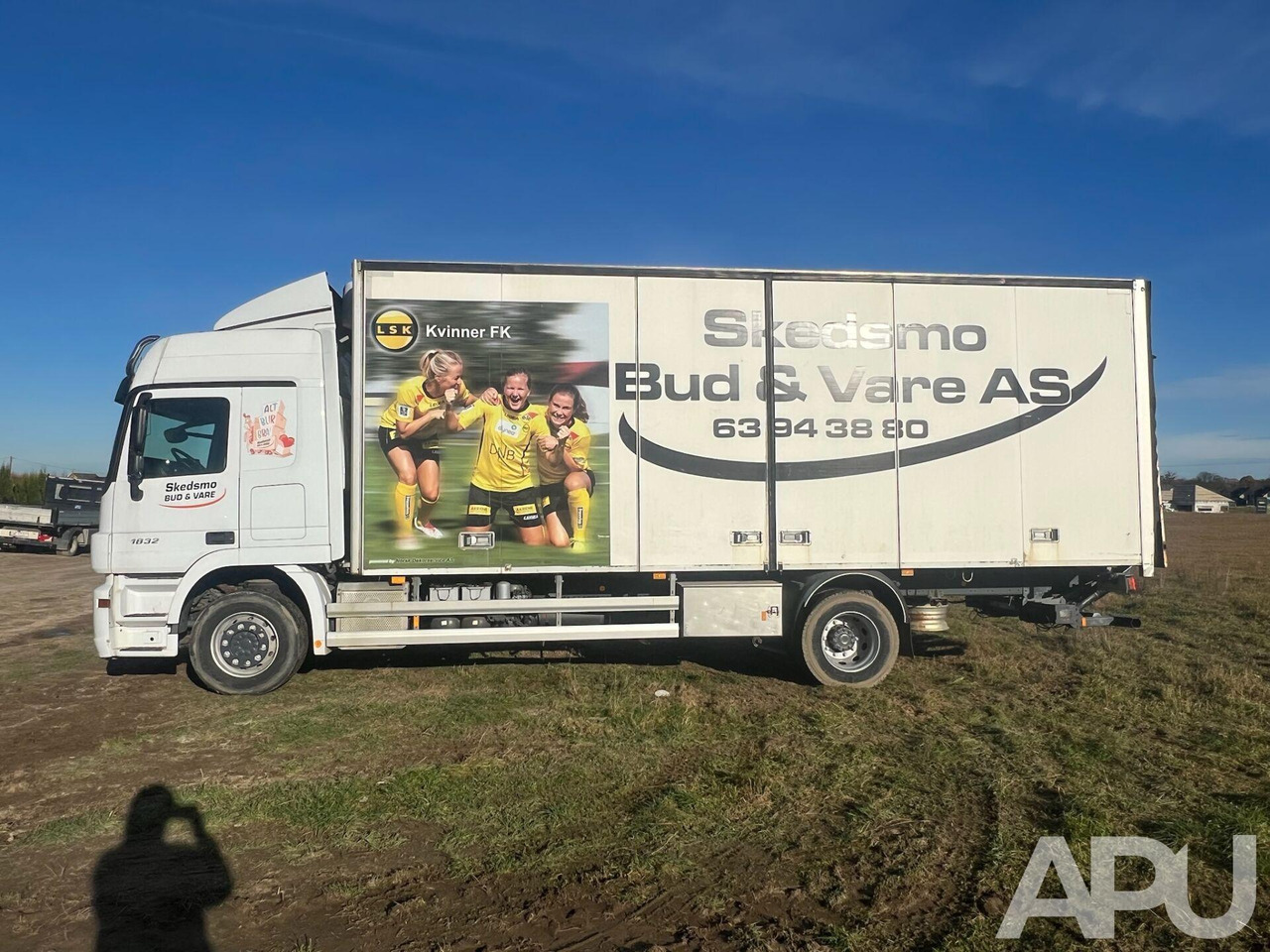 Mercedes Actros 1832 - משאית תיבה: תמונה 4 Mercedes Actros 1832 - משאית תיבה: תמונה 4