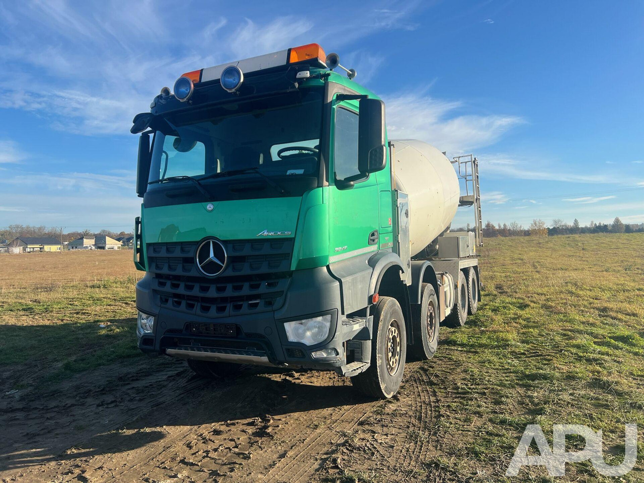 Mercedes Arocs 3245 - משאית מערבלת בטון: תמונה 1 Mercedes Arocs 3245 - משאית מערבלת בטון: תמונה 1