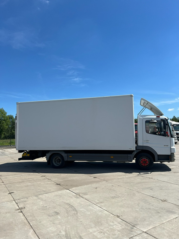 Mercedes-Benz ATEGO 818 dostawczy winda - משאית תיבה: תמונה 4 Mercedes-Benz ATEGO 818 dostawczy winda - משאית תיבה: תמונה 4