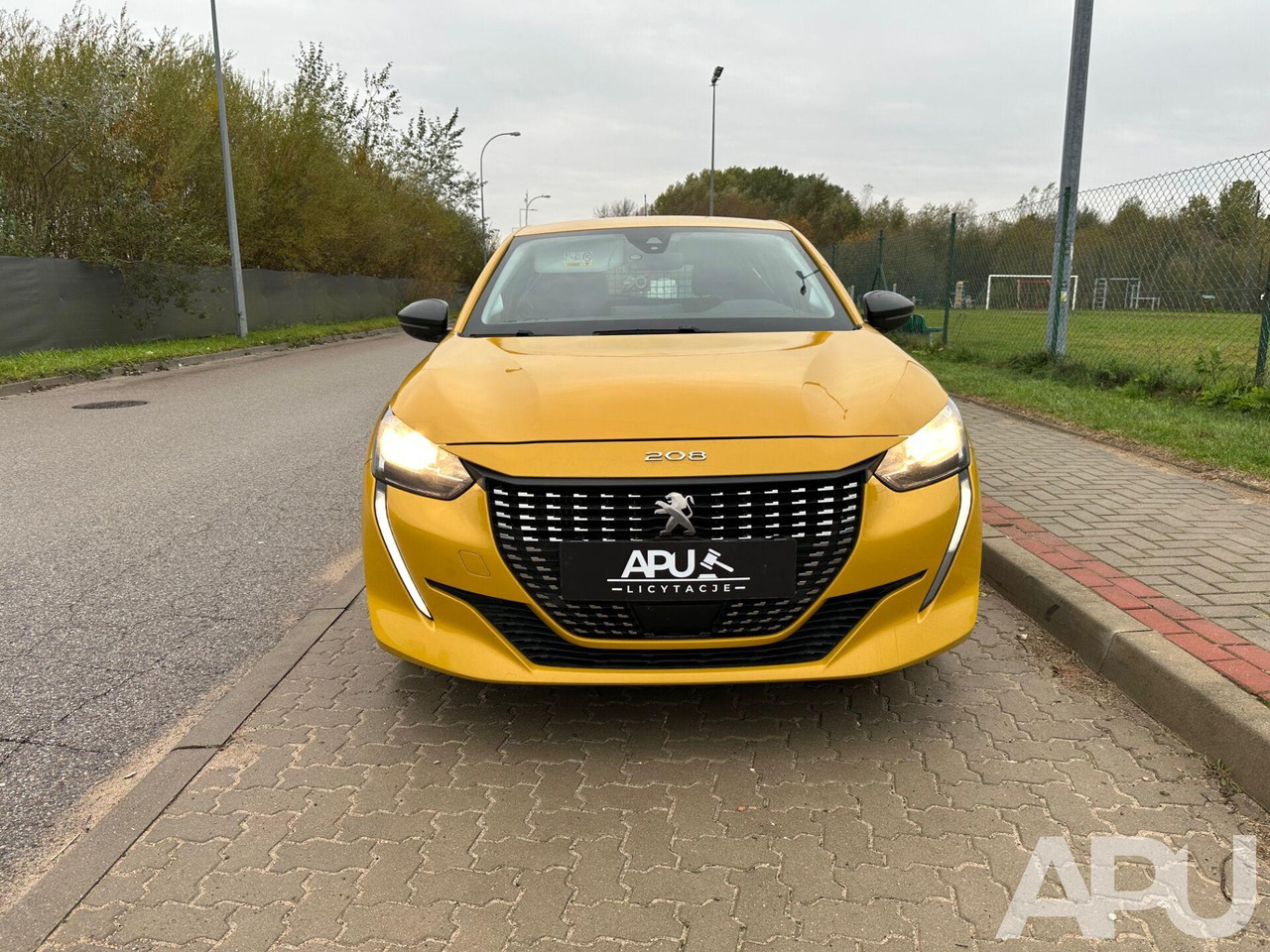 PEUGEOT 208 1,2 VAN - מכונית: תמונה 2 PEUGEOT 208 1,2 VAN - מכונית: תמונה 2