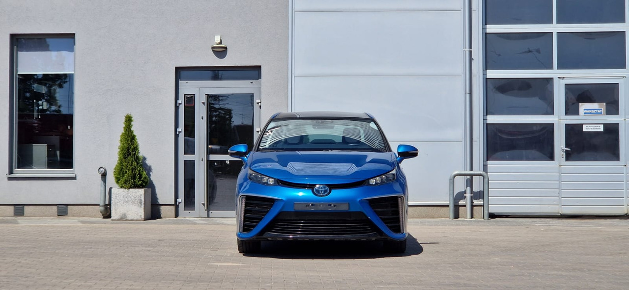 Toyota Mirai - סדאן: תמונה 4 Toyota Mirai - סדאן: תמונה 4