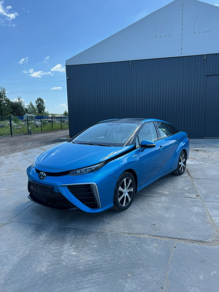 Toyota Mirai - סדאן: תמונה 2 Toyota Mirai - סדאן: תמונה 2