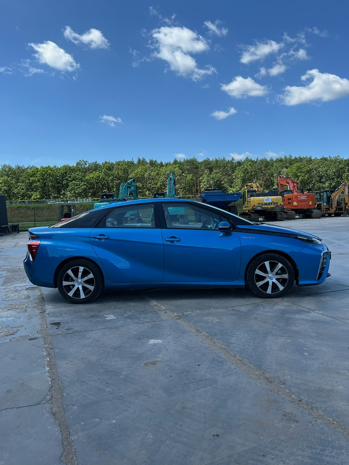 Toyota Mirai - סדאן: תמונה 5 Toyota Mirai - סדאן: תמונה 5
