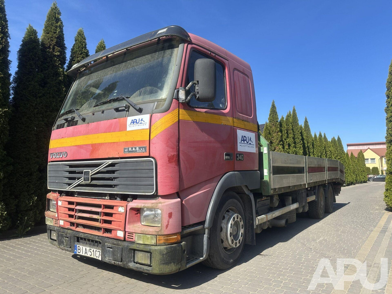 Volvo FH12 340 LAWETA - משאית גרירה: תמונה 2 Volvo FH12 340 LAWETA - משאית גרירה: תמונה 2