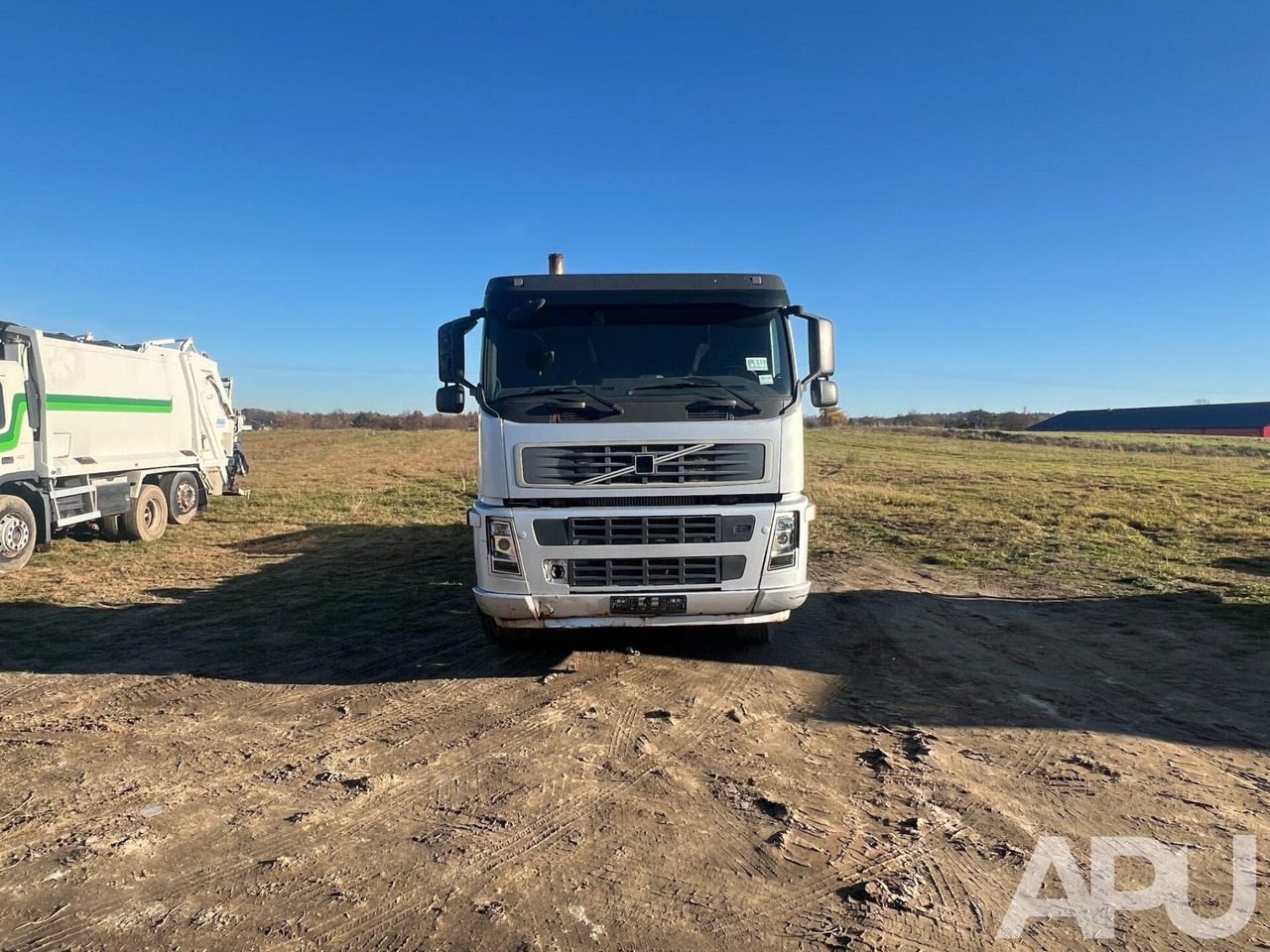 Volvo FM 380/FM13 - משאית עם שלדת תא: תמונה 5 Volvo FM 380/FM13 - משאית עם שלדת תא: תמונה 5