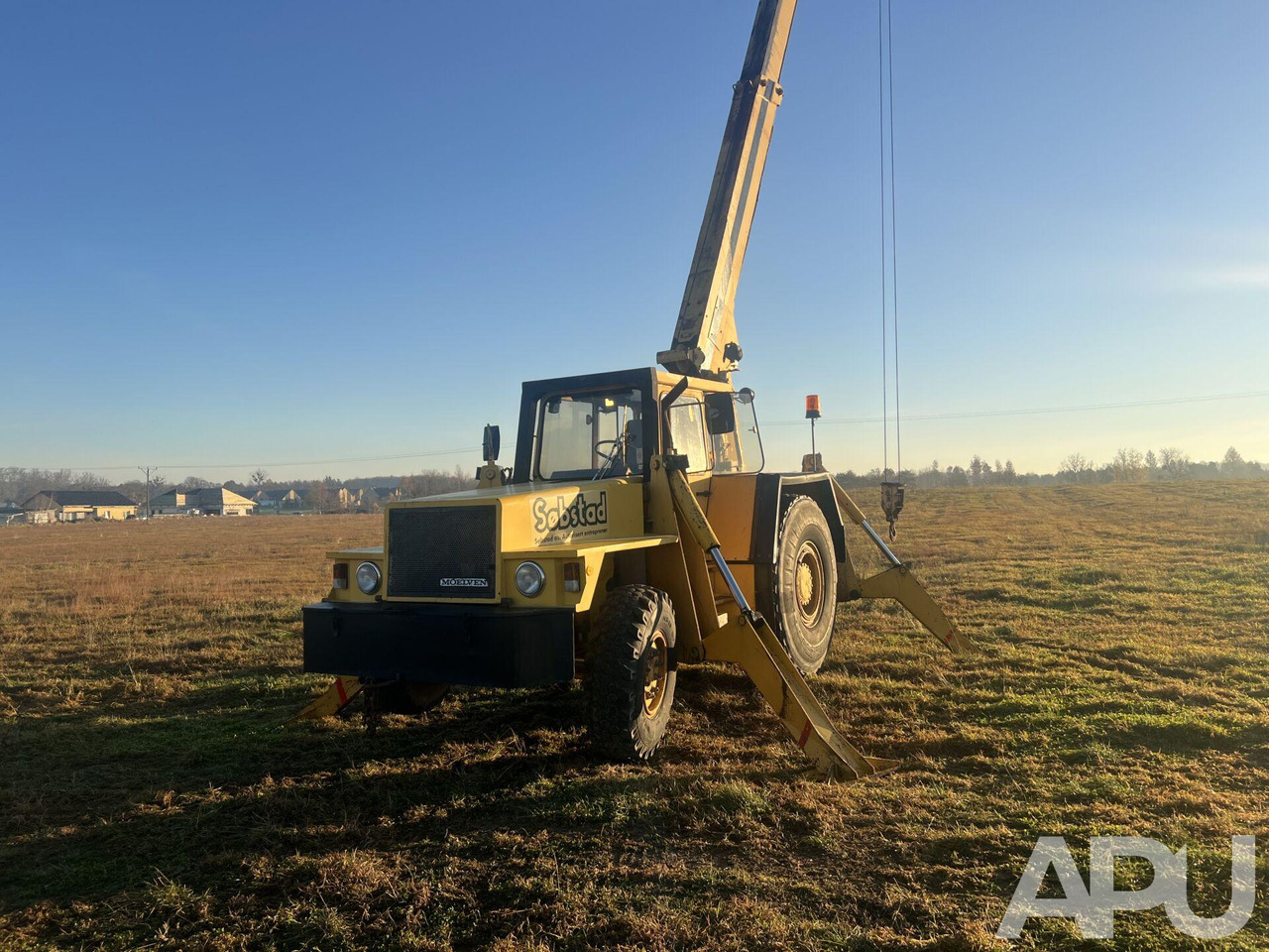 Volvo Moelven - עגורן נייד: תמונה 1 Volvo Moelven - עגורן נייד: תמונה 1