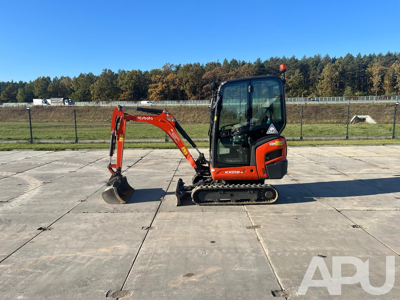 Mini koparka KUBOTA KX018-4 - מיני מחפר: תמונה 3 Mini koparka KUBOTA KX018-4 - מיני מחפר: תמונה 3