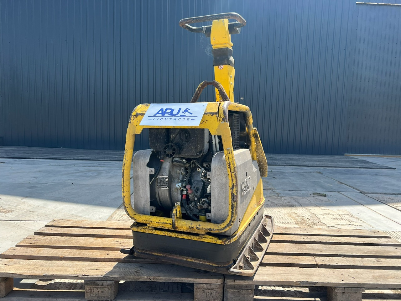 Zagęszczarka WACKER NEUSON - לוח רטט: תמונה 1 Zagęszczarka WACKER NEUSON - לוח רטט: תמונה 1