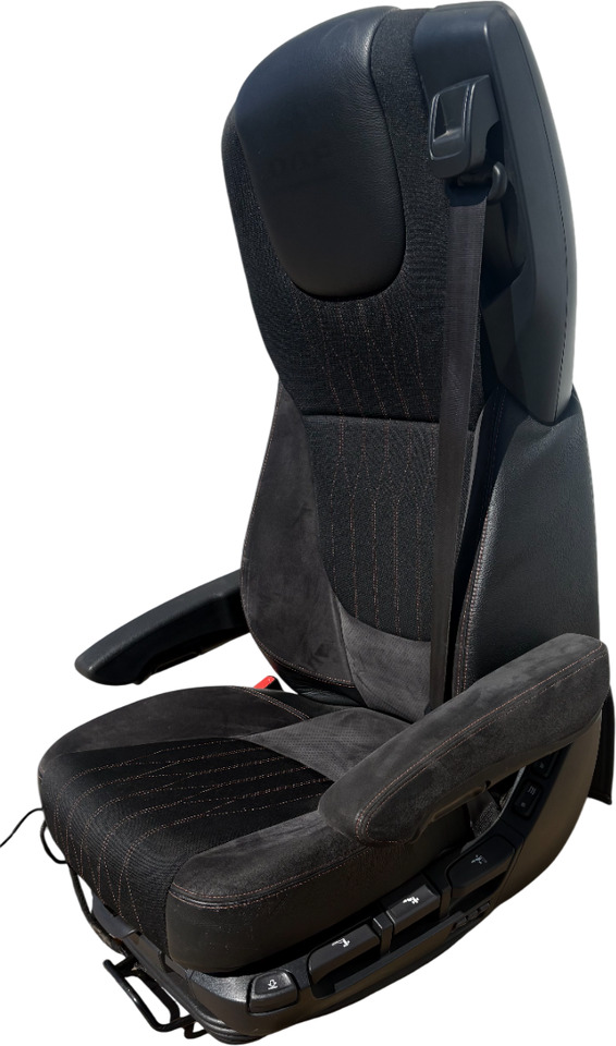 DAF BESTUURDERSZITPLAATS MET DAF LOGO GEBRUIKT 2437894U - מושב עבור משאית: תמונה 1 DAF BESTUURDERSZITPLAATS MET DAF LOGO GEBRUIKT 2437894U - מושב עבור משאית: תמונה 1