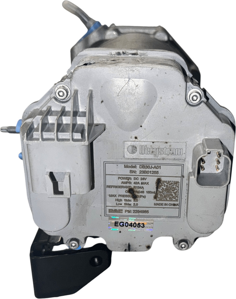 DAF XG AIRCOCOMPRESSOR 2022- MET BEHUIZINGSSCHADE 2294985EXP. - מדחס בלם אוויר עבור משאית: תמונה 4 DAF XG AIRCOCOMPRESSOR 2022- MET BEHUIZINGSSCHADE 2294985EXP. - מדחס בלם אוויר עבור משאית: תמונה 4