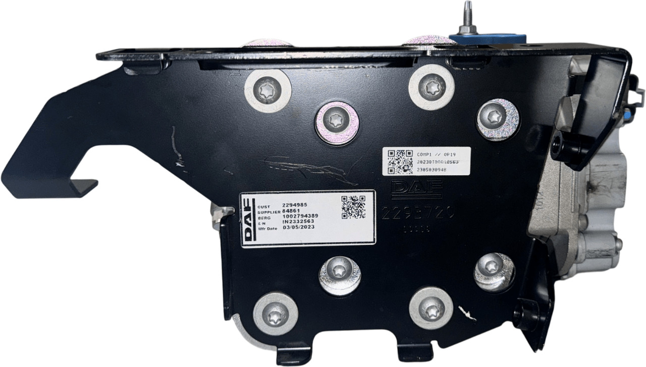 DAF XG AIRCOCOMPRESSOR 2022- MET BEHUIZINGSSCHADE 2294985EXP. - מדחס בלם אוויר עבור משאית: תמונה 5 DAF XG AIRCOCOMPRESSOR 2022- MET BEHUIZINGSSCHADE 2294985EXP. - מדחס בלם אוויר עבור משאית: תמונה 5