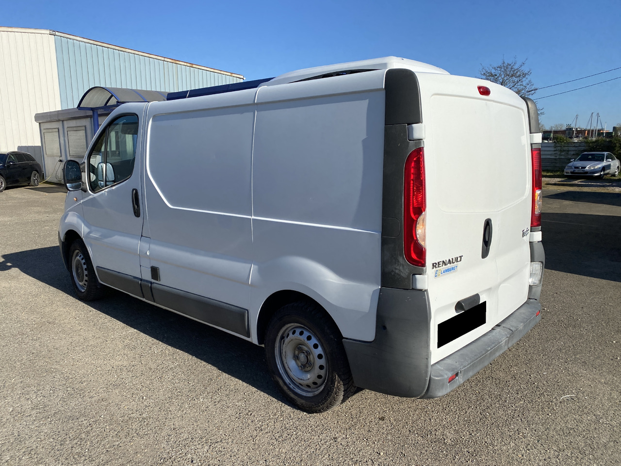 RENAULT trafic frigo - כלי רכב מסחרי לקירור: תמונה 5 RENAULT trafic frigo - כלי רכב מסחרי לקירור: תמונה 5