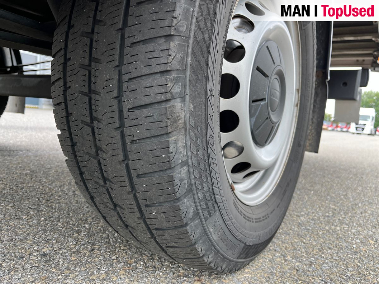 MAN TGE 3.180 4X2F SB - כלי רכב מסחרי במיטה שטוחה: תמונה 3 MAN TGE 3.180 4X2F SB - כלי רכב מסחרי במיטה שטוחה: תמונה 3