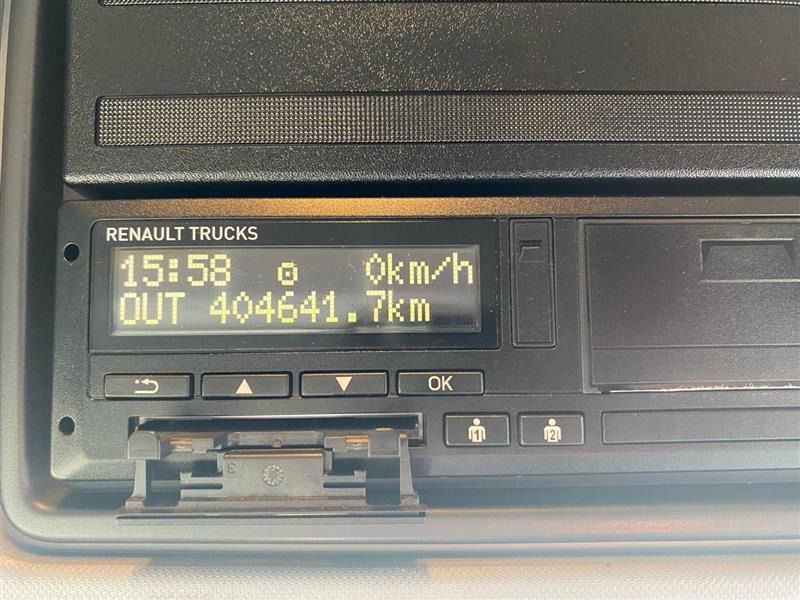 יחידת טרקטור 2020 RENAULT T520 TAG 6X2: תמונה 9