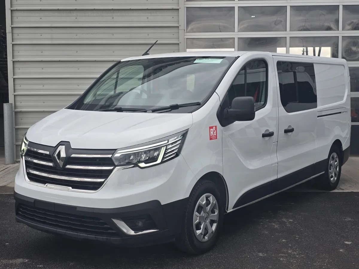 2025 Renault Trafic E-Tech Crew Cab - כלי רכב מסחרי קומבי: תמונה 2 2025 Renault Trafic E-Tech Crew Cab - כלי רכב מסחרי קומבי: תמונה 2