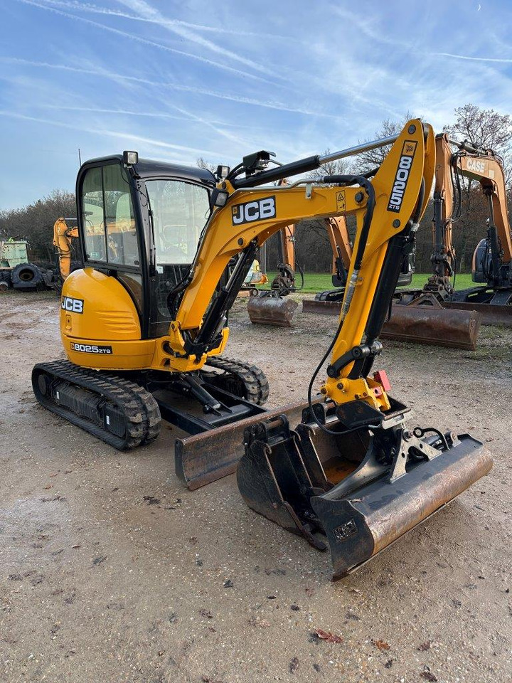 JCB 8025 ZTS - מיני מחפר: תמונה 4 JCB 8025 ZTS - מיני מחפר: תמונה 4
