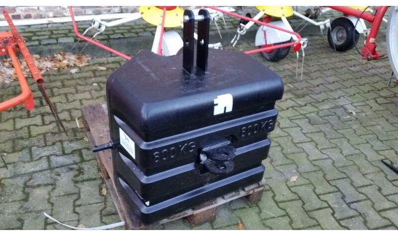 Ballastgewicht / frontgewicht FP PAC 600 kg Frans Pateer gewichtenblok - משקל נגד עבור מכונה חקלאית: תמונה 5 Ballastgewicht / frontgewicht FP PAC 600 kg Frans Pateer gewichtenblok - משקל נגד עבור מכונה חקלאית: תמונה 5