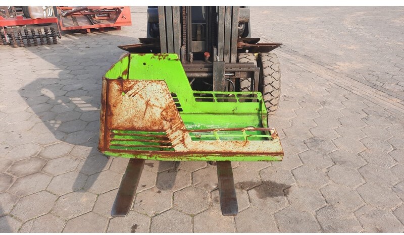 Deutz-Fahr 4006-5206 - מכסה מנוע עבור מכונה חקלאית: תמונה 3 Deutz-Fahr 4006-5206 - מכסה מנוע עבור מכונה חקלאית: תמונה 3