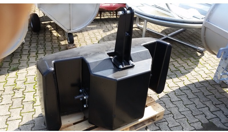 Frontgewicht 2500 kg - משקל נגד עבור מכונה חקלאית: תמונה 1 Frontgewicht 2500 kg - משקל נגד עבור מכונה חקלאית: תמונה 1