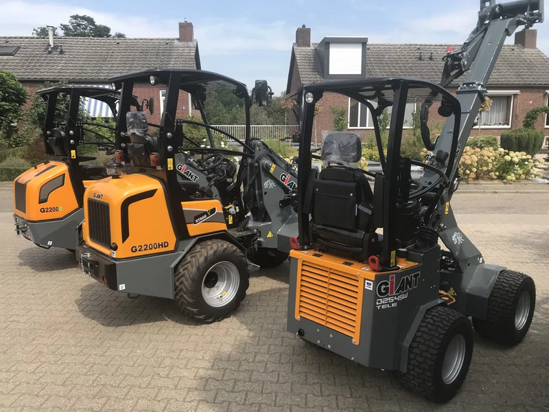 Giant Giant G1200 tele / G2300 HD / G2200 E - מעמיס קומפקטי: תמונה 5 Giant Giant G1200 tele / G2300 HD / G2200 E - מעמיס קומפקטי: תמונה 5