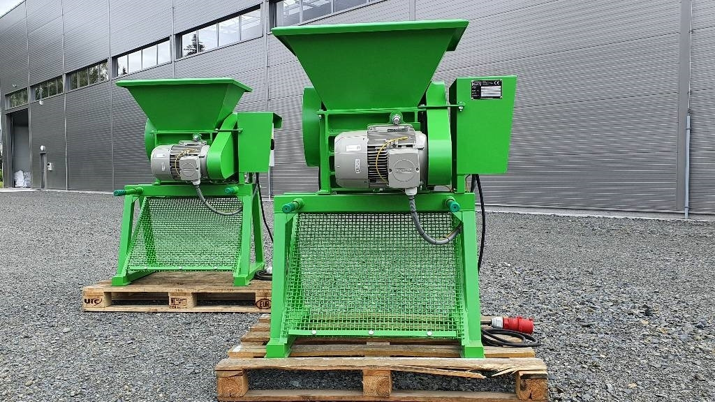 Resta 350x110, 400x200 - מגרסה ניידת: תמונה 1 Resta 350x110, 400x200 - מגרסה ניידת: תמונה 1