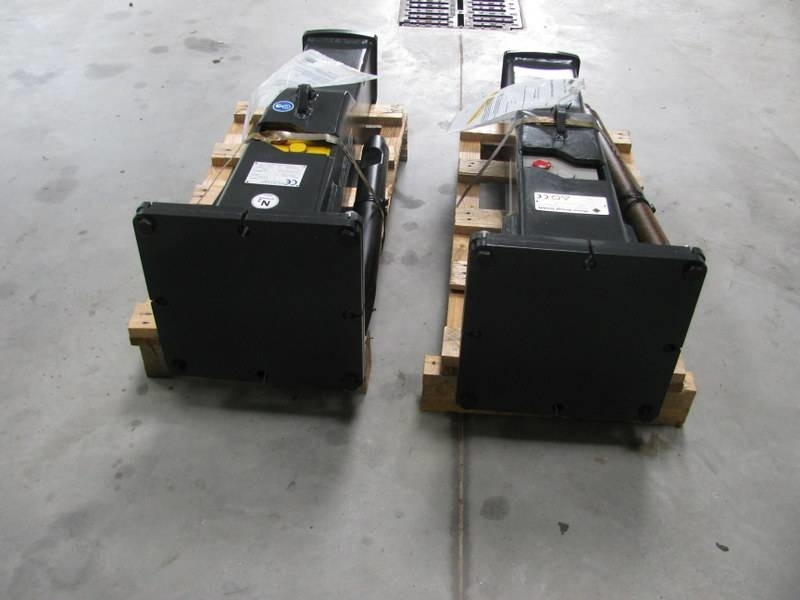 Mustang HM200 teža 205kg NOVO - פטיש הידרולי עבור מכונת בנייה: תמונה 3 Mustang HM200 teža 205kg NOVO - פטיש הידרולי עבור מכונת בנייה: תמונה 3