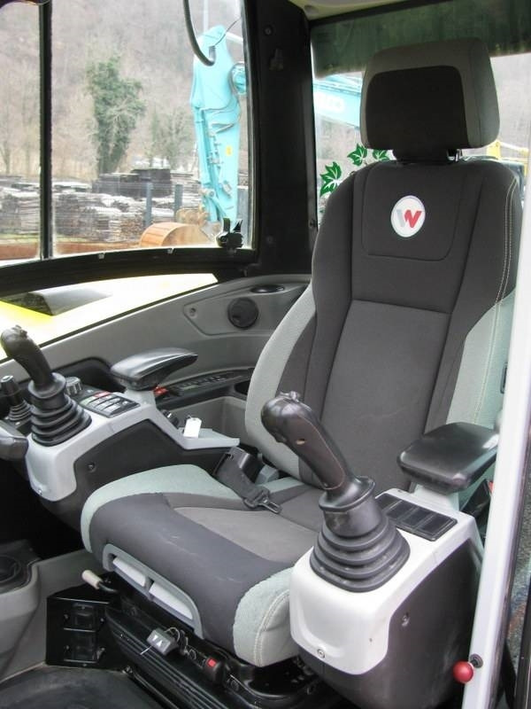 מיני מחפר Wacker Neuson EZ 80 z grajferjem: תמונה 22