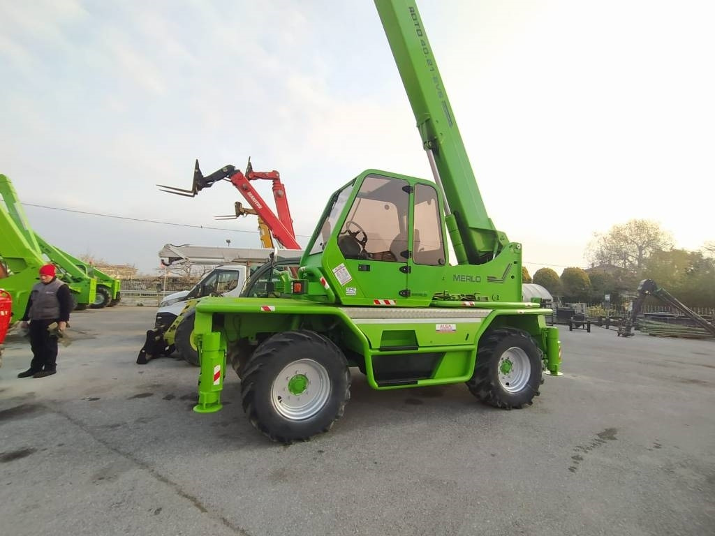 Merlo 40.21 - מפעיל טלסקופי: תמונה 3 Merlo 40.21 - מפעיל טלסקופי: תמונה 3
