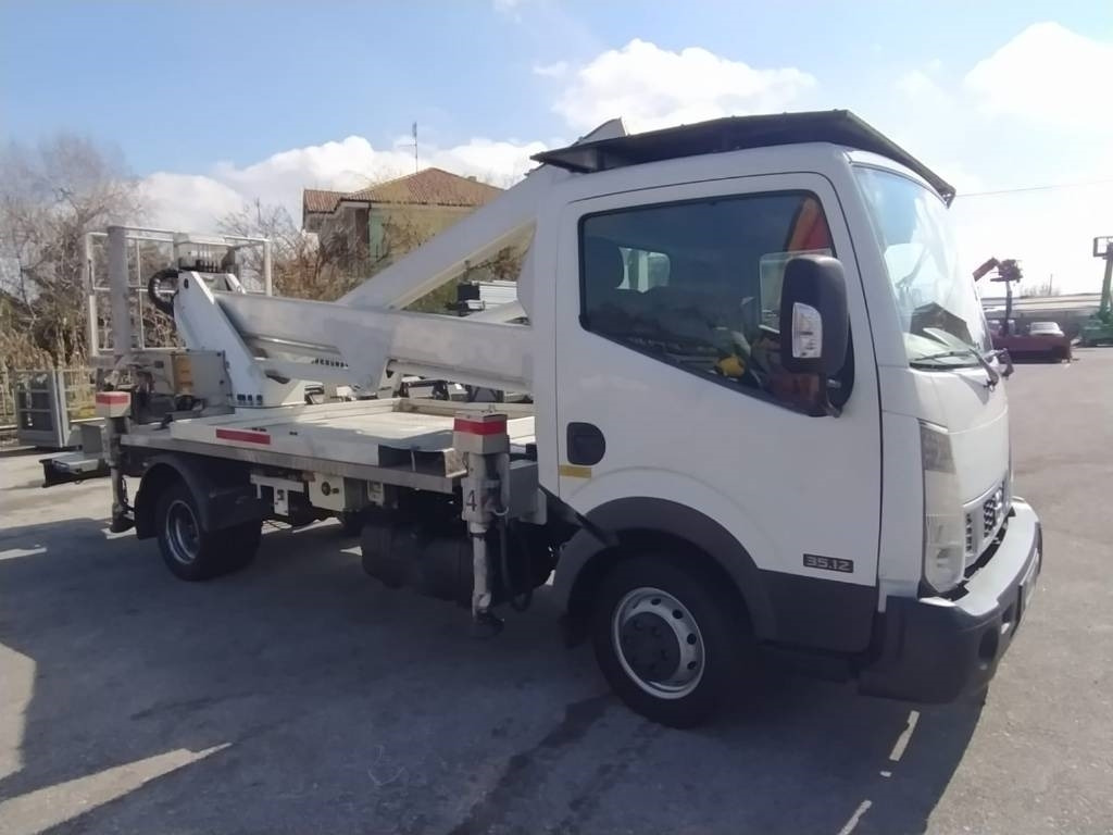 Multitel HX200 - פלטפורמה אווירית מותקנת על משאית: תמונה 5 Multitel HX200 - פלטפורמה אווירית מותקנת על משאית: תמונה 5