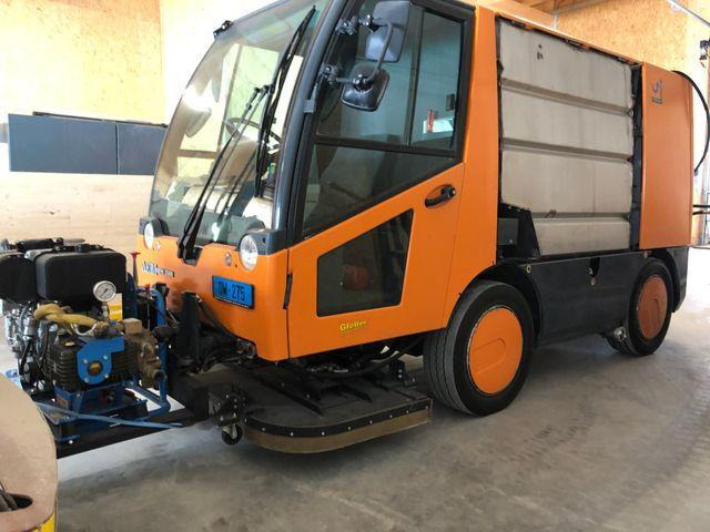 AEBI SCHMIDT Úttisztító - מטאטא כבישים: תמונה 2 AEBI SCHMIDT Úttisztító - מטאטא כבישים: תמונה 2