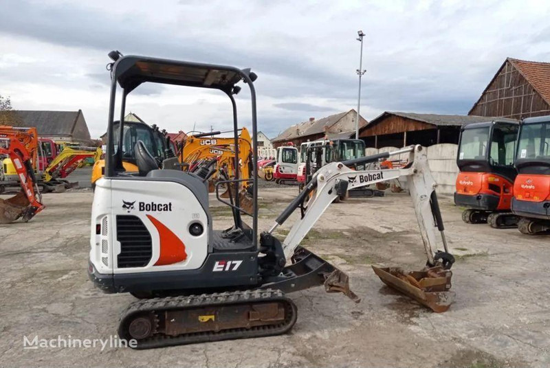 Bobcat E17 mini excavator - מיני מחפר: תמונה 5 Bobcat E17 mini excavator - מיני מחפר: תמונה 5