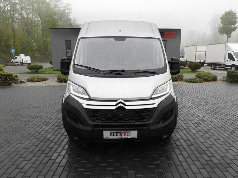 Citroën JUMPER FURGON BRYGADÓWKA 7 MIEJSC TEMPOMAT LEDY KLIMATYZACJA - מיניבוס, כלי רכב מסחרי לנוסעים: תמונה 5 Citroën JUMPER FURGON BRYGADÓWKA 7 MIEJSC TEMPOMAT LEDY KLIMATYZACJA - מיניבוס, כלי רכב מסחרי לנוסעים: תמונה 5