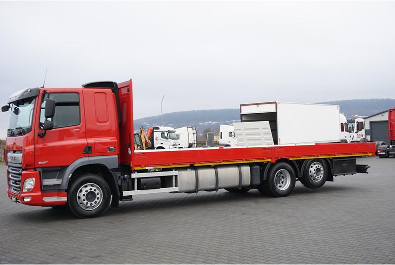 DAF CF / 410 / ACC / E 6 / SKRZYNIOWY + NAJAZDY / DŁ. 8,5 M / OŚ SKR - משאית צד נופל/ שטוחה: תמונה 3 DAF CF / 410 / ACC / E 6 / SKRZYNIOWY + NAJAZDY / DŁ. 8,5 M / OŚ SKR - משאית צד נופל/ שטוחה: תמונה 3