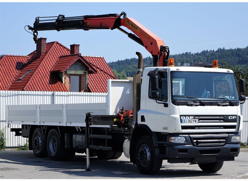 DAF CF 75.310 - משאית צד נופל/ שטוחה, משאית מנוף: תמונה 2 DAF CF 75.310 - משאית צד נופל/ שטוחה, משאית מנוף: תמונה 2