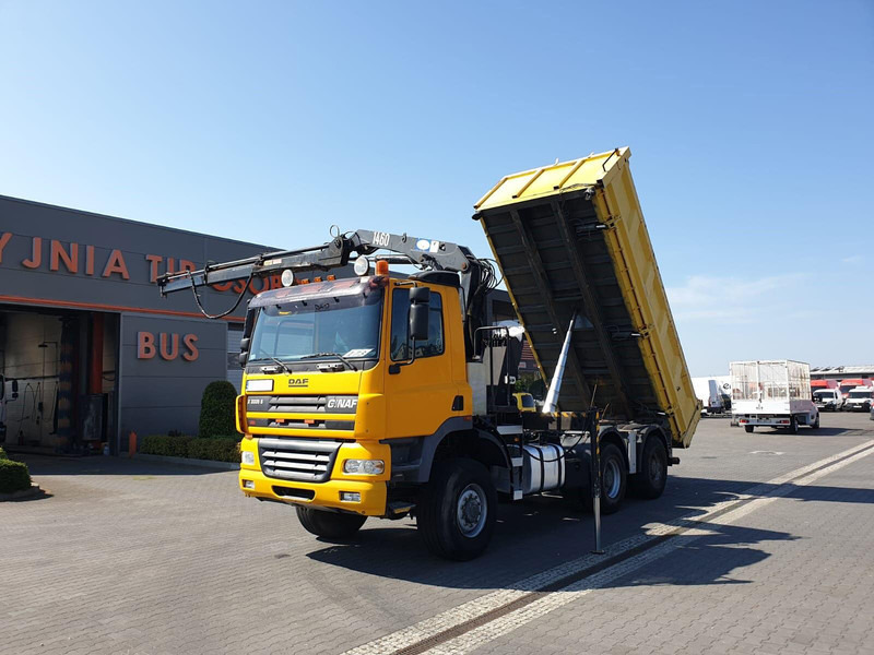 DAF CF GINAF X3335 S 6x6 DUMP TRUCK+HDS ATLAS 1460 HYDROBORD - מזהיר, משאית מנוף: תמונה 1 DAF CF GINAF X3335 S 6x6 DUMP TRUCK+HDS ATLAS 1460 HYDROBORD - מזהיר, משאית מנוף: תמונה 1