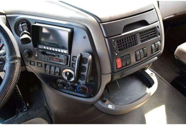 משאית צד נופל/ שטוחה, משאית מנוף DAF XF 105.410: תמונה 14 משאית צד נופל/ שטוחה, משאית מנוף DAF XF 105.410: תמונה 14