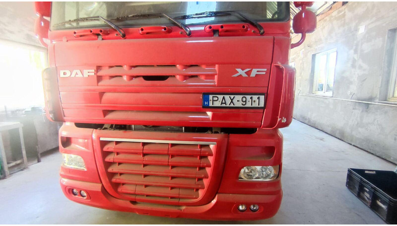 DAF XF 105.460 Lowdeck - MEGA - יחידת טרקטור: תמונה 3 DAF XF 105.460 Lowdeck - MEGA - יחידת טרקטור: תמונה 3