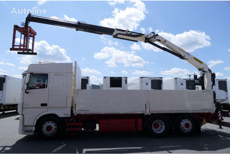 DAF XF 460 - משאית צד נופל/ שטוחה, משאית מנוף: תמונה 4 DAF XF 460 - משאית צד נופל/ שטוחה, משאית מנוף: תמונה 4