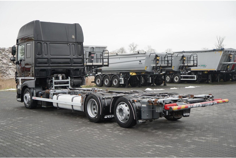 DAF XF 480 / BDF / 6X2 / / SSC / I-PARK COOL / OŚ PODNOSZONA / WECON - מוביל מכולות/ משאית החלפת גוף: תמונה 5 DAF XF 480 / BDF / 6X2 / / SSC / I-PARK COOL / OŚ PODNOSZONA / WECON - מוביל מכולות/ משאית החלפת גוף: תמונה 5