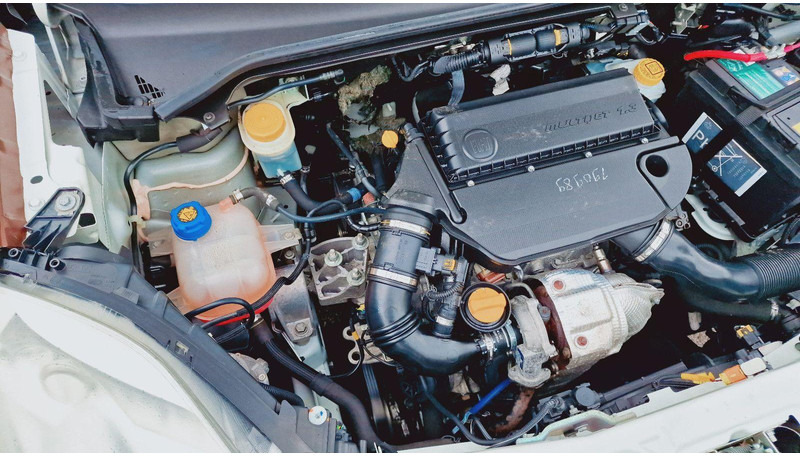 כלי רכב מסחרי לקירור Fiat Doblò: תמונה 14