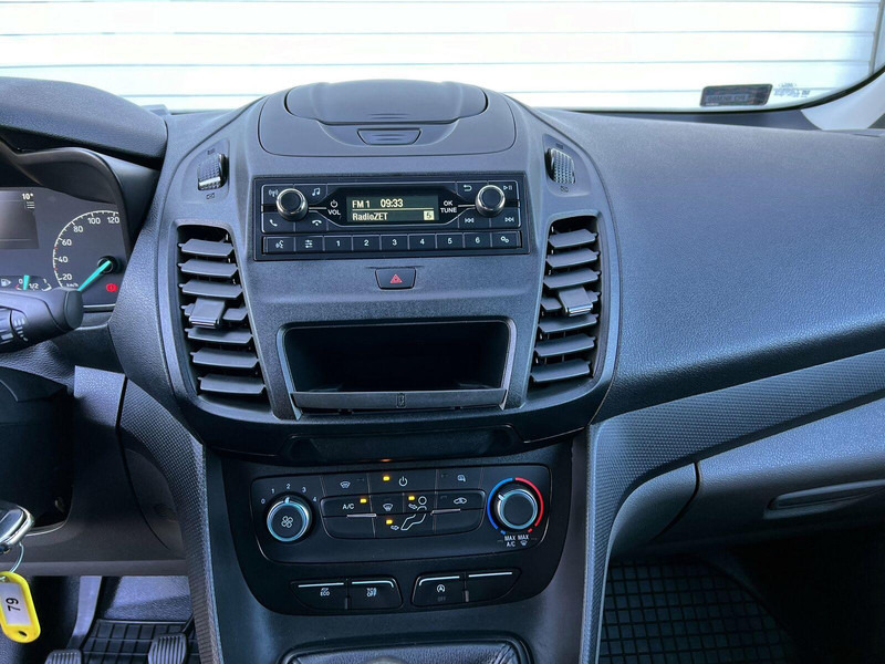 כלי רכב מסחרי קטן Ford Transit Connect: תמונה 18