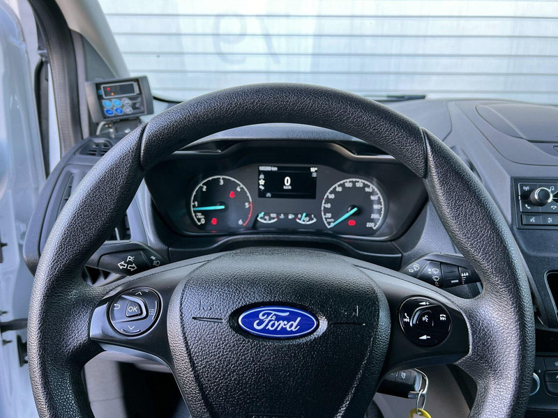 כלי רכב מסחרי קטן Ford Transit Connect: תמונה 16
