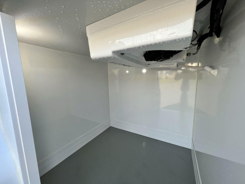 כלי רכב מסחרי קטן Ford Transit Connect: תמונה 10